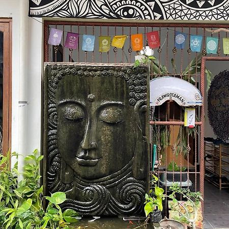 Gorga Hostel Yogyakarta Eksteriør bilde